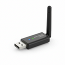 faca um Adaptador USB Wi‑Fi AC600 (2.4/5GHz) realista em fundo branco